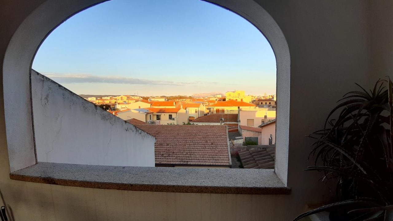 Lo Sguardo Sulla Citta' ,Panoramic View Apartment Olbia Bagian luar foto