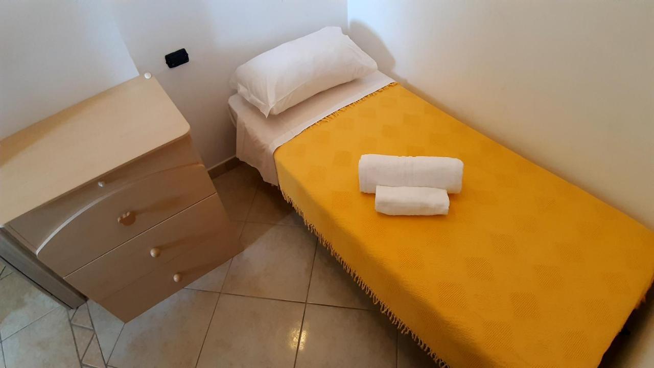 Lo Sguardo Sulla Citta' ,Panoramic View Apartment Olbia Bagian luar foto